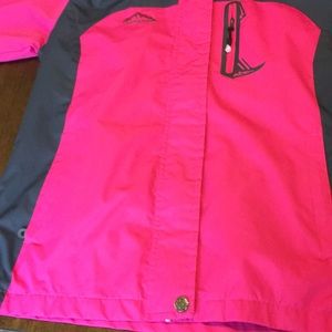 Snowing comfortable jacket❄️😊